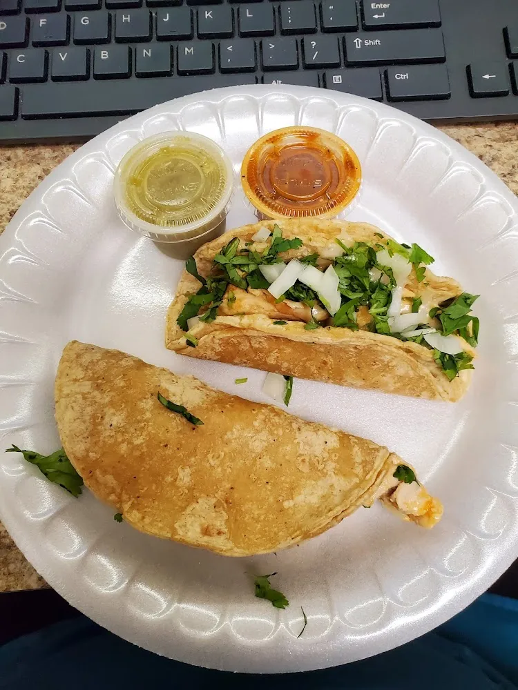 Enchilada 1 Taoc & 1 Chile Relleno